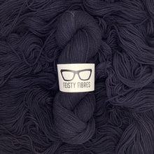 Load image into Gallery viewer, PURE CANADIAN WORSTED