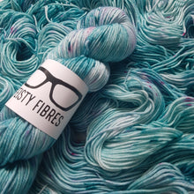 Load image into Gallery viewer, FAB DK
